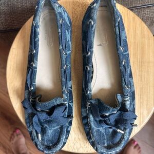 Denim Coach size 7 1/2 loafer